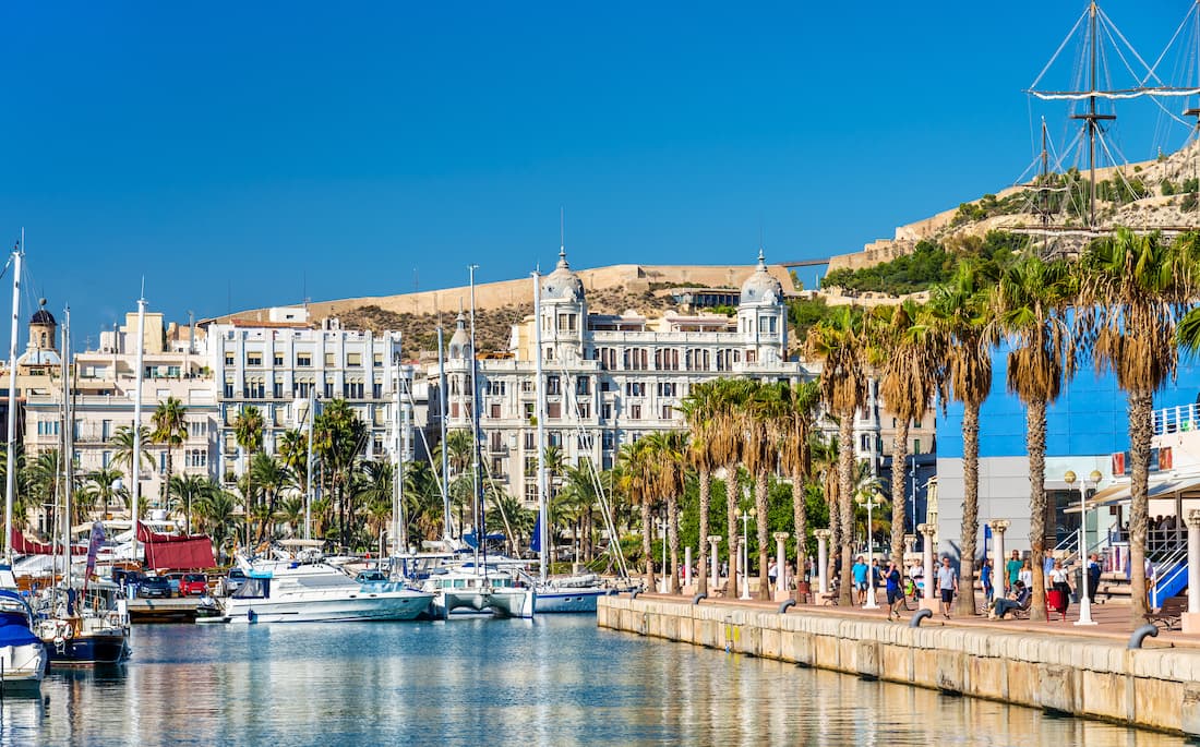 ¿Estás buscando un hotel para larga estancia en Alicante?