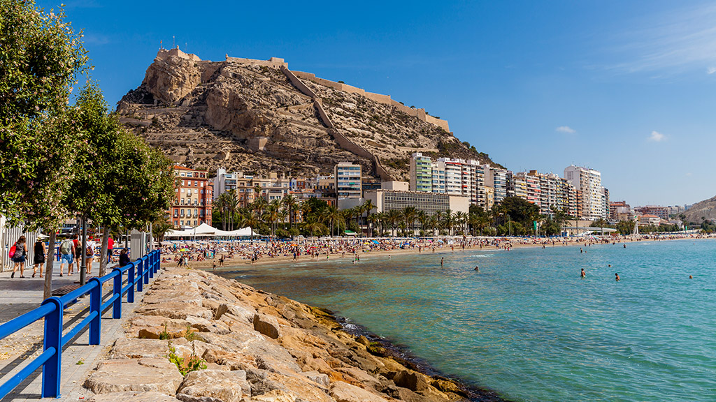 Cómo organizar unas vacaciones en Alicante: rincones mágicos y muy buen tiempo